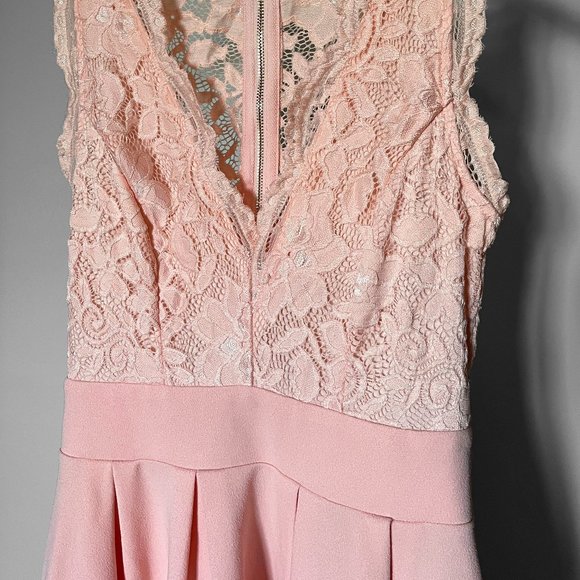 Lace Formal Mini Dress - Blush (Size Medium/6-8) - Picture 5 of 7